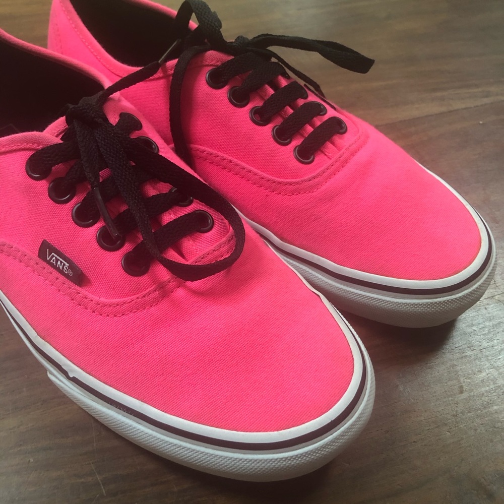 Vans Unisex Pink Canvas Sneakers Men 7.5 Women 9